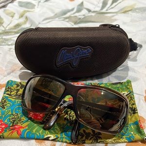 Maui Jim Sunglasses MJ111-01 Chocolate Fade / HCL Bronze